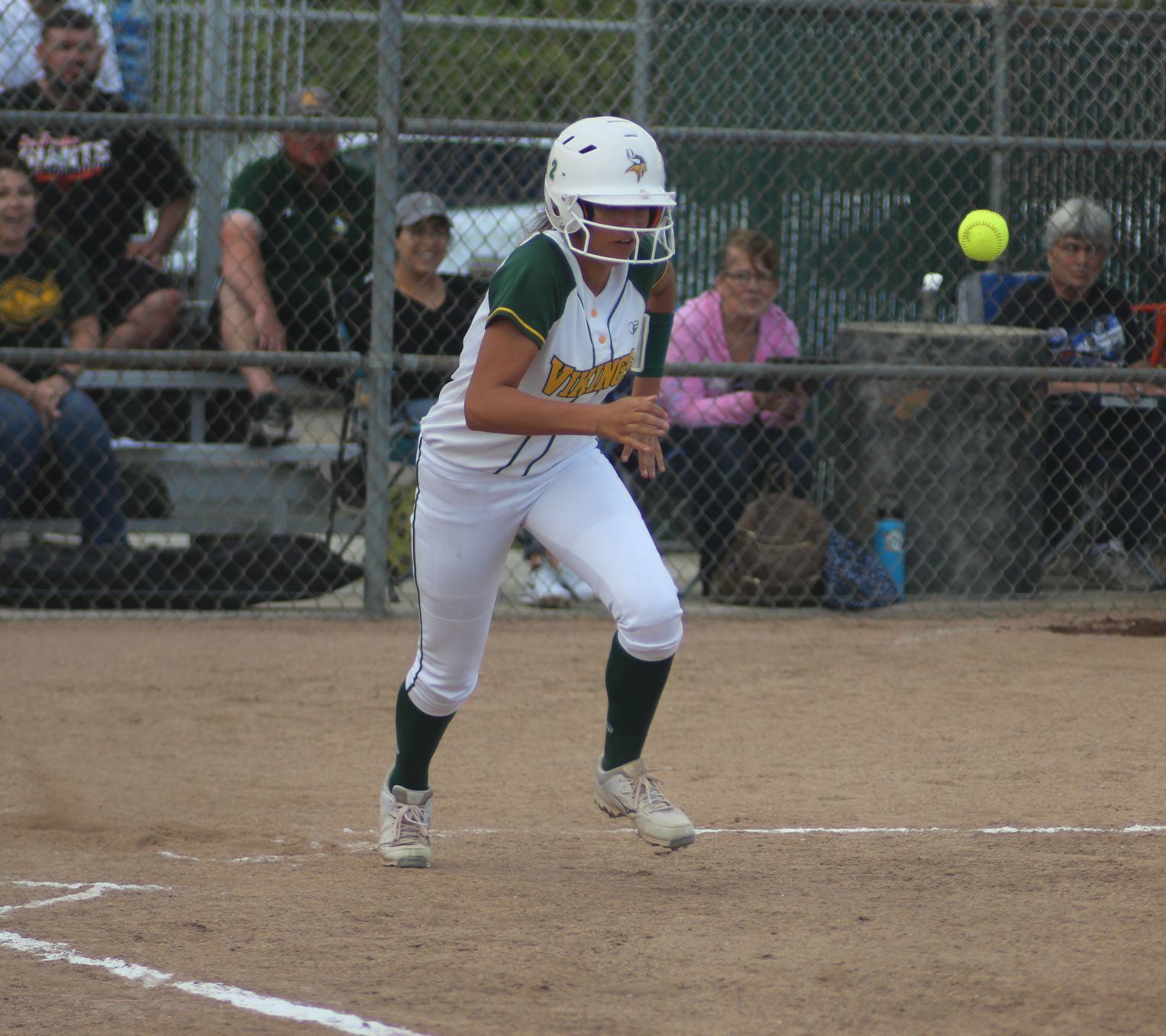 Kingsburg defeats Selma